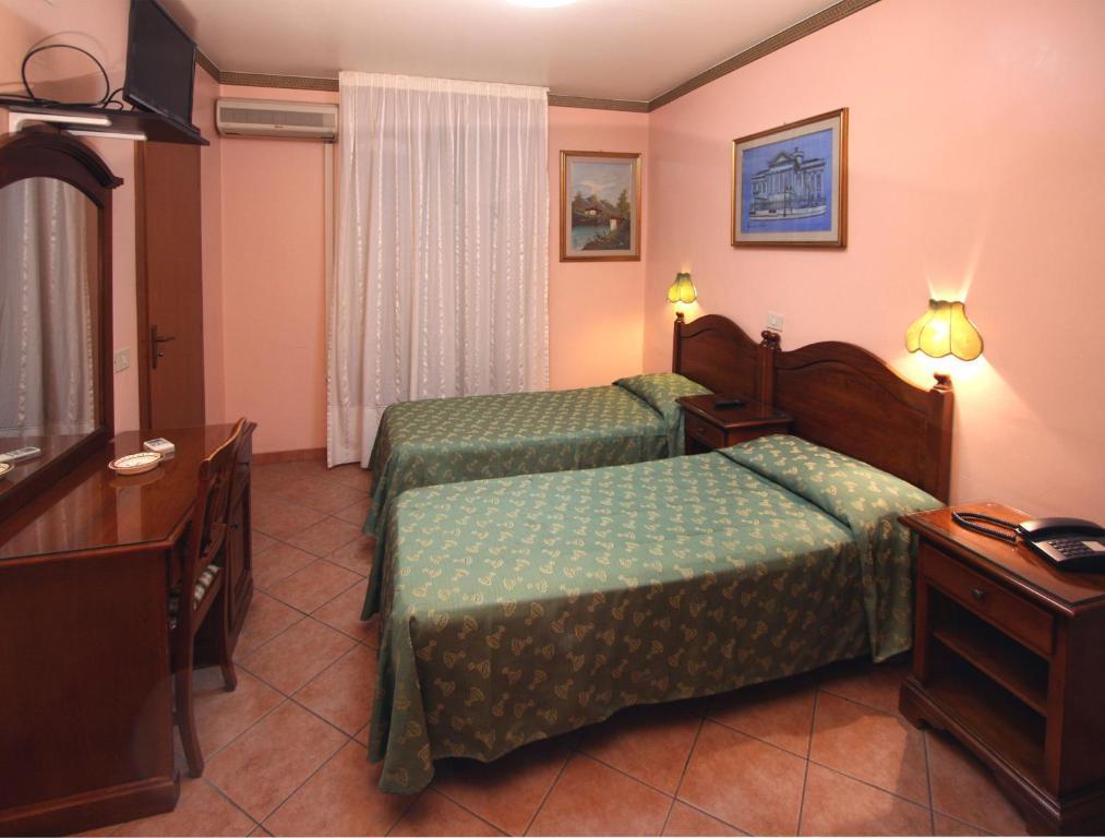 Hotel Cortese Palermo Zimmer foto